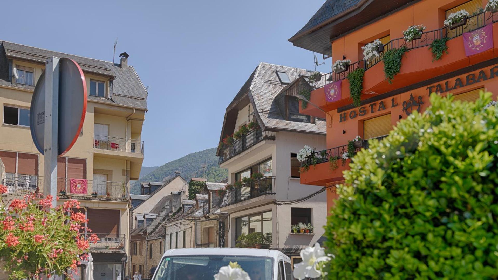 Casa Tino Apartment Les Bagian luar foto